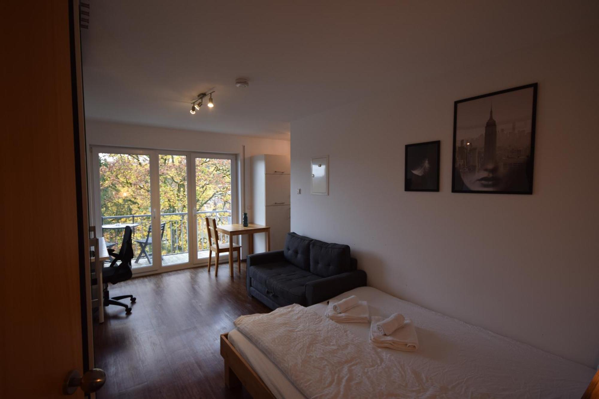 Nestwerk Komfort R23-13 - Balkon, Arbeitsplatz & Hochschulnaehe Biberach an der Riß エクステリア 写真
