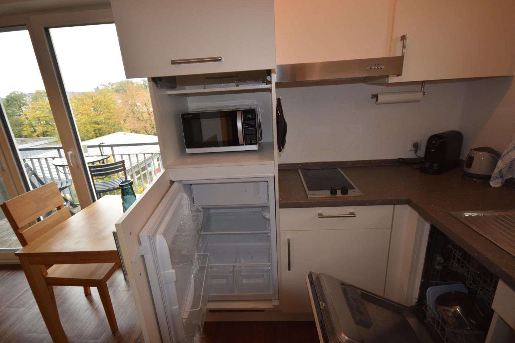 Nestwerk Komfort R23-13 - Balkon, Arbeitsplatz & Hochschulnaehe Biberach an der Riß エクステリア 写真